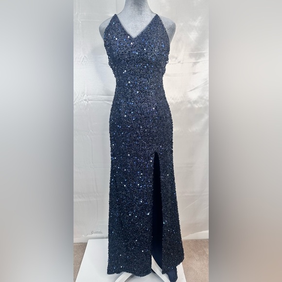 Elegant Navy Blue Sequin Evening Gown Size 2 - Picture 1 of 14